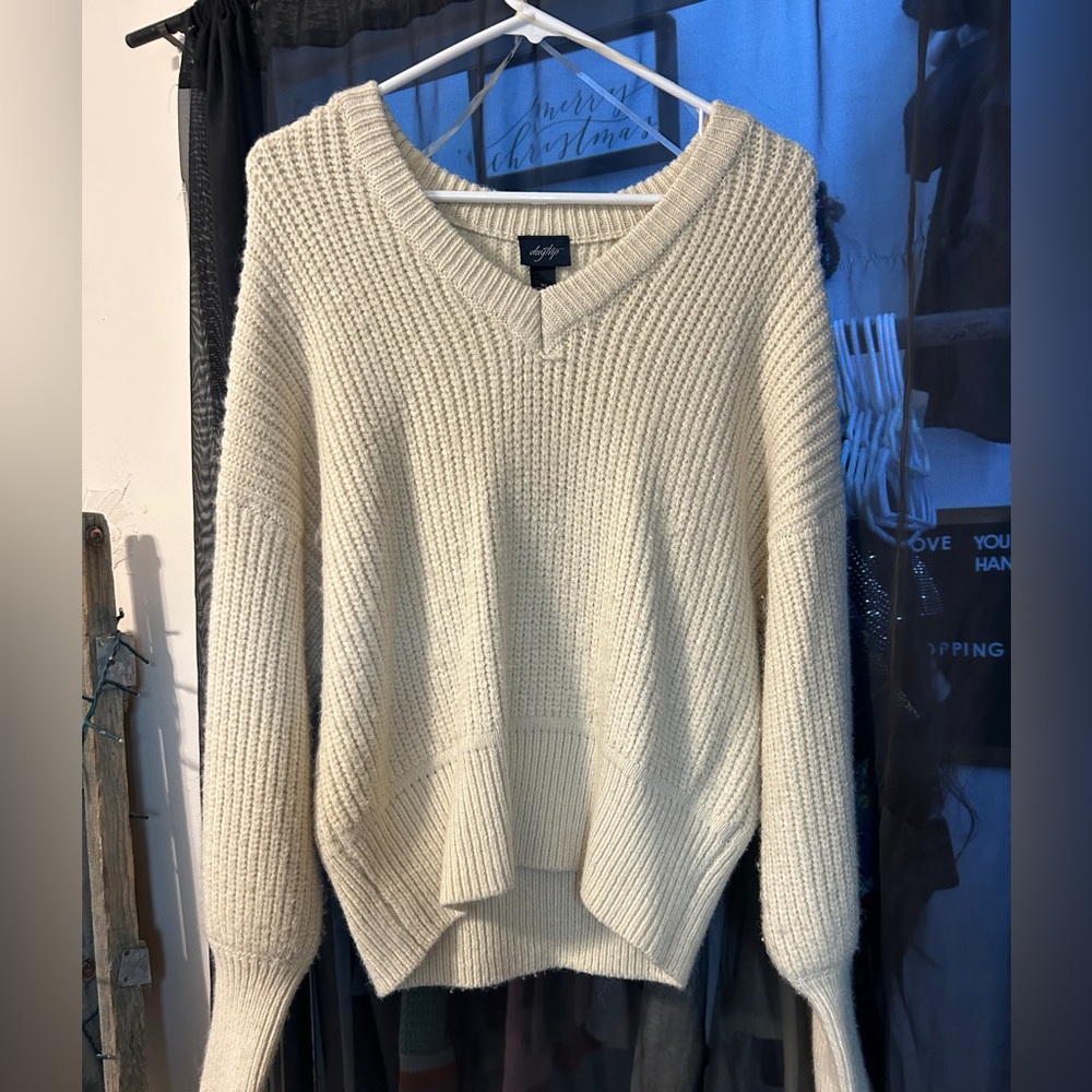 Women’s Daytrip sweater